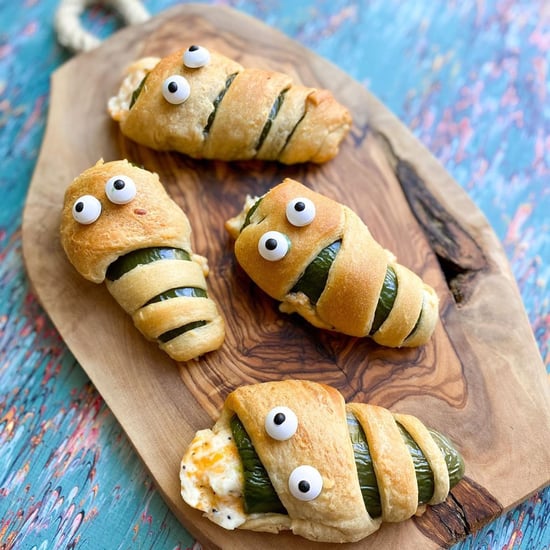 Halloween Mummy Jalapeño Poppers Recipe