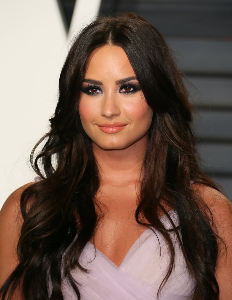 Sexy Demi Lovato Pictures Sexy Demi Lovato Pictures
