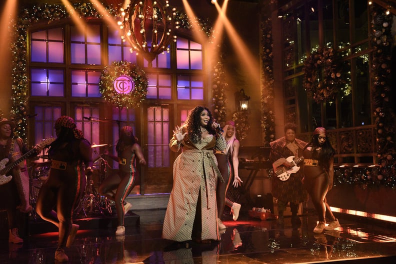 Lizzo Wearing a Gucci Trench on SNL