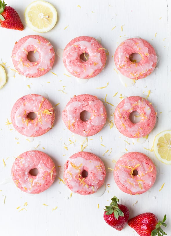 Strawberry-Lemonade Baked Cake Doughnuts | Recipes That Start With a ...
