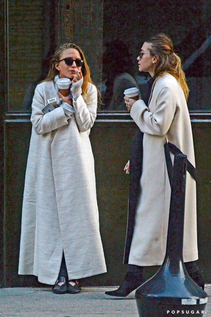 Mary-Kate and Ashley Olsen Smoking in NYC 2015 Pictures