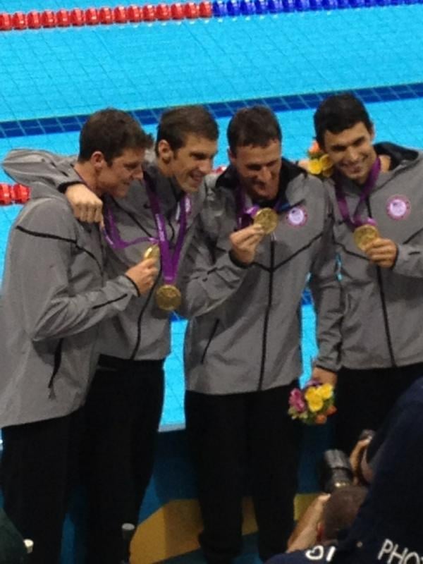 Ryan Lochte, Michael Phelps, Conor Dwyer, and Ricky Berens showed off their gold medals after the 4 x 200 relay.
Source: Twitter user esqright
Ryan Lochte, Michael Phelps, Conor Dwyer, and Ricky Berens showed off their gold medals after the 4 x 200 relay.
Source: Twitter user esqright