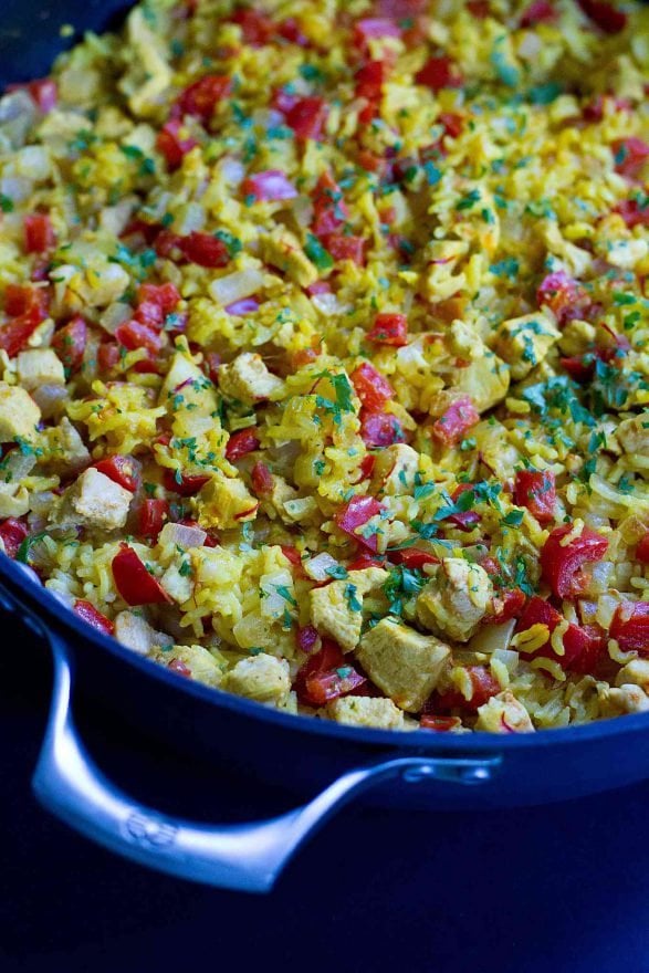 One-Pot Arroz Con Pollo