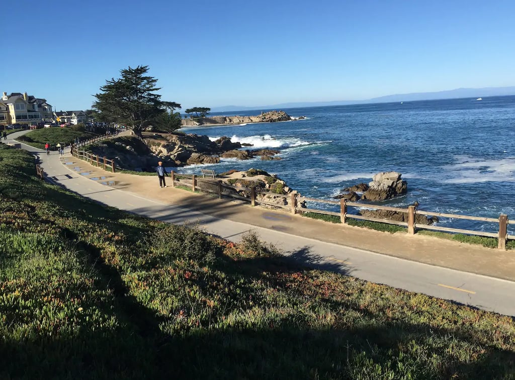 White Beach Cottage in Pacific Grove, California