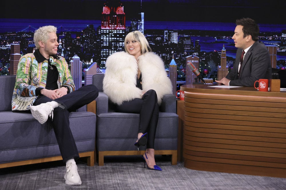 Miley Cyrus and Pete Davidson's Outfits on The Tonight Show