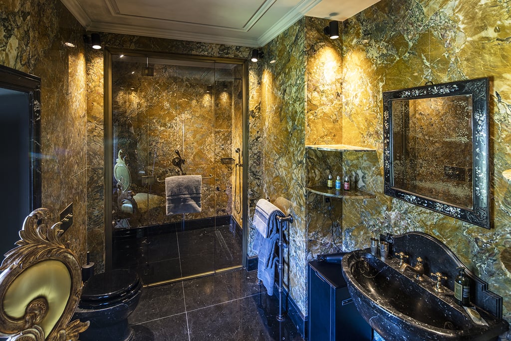 Is House of Gucci's Villa Balbiano Real? Rent It on Airbnb