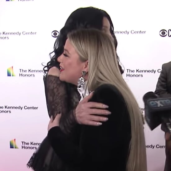 Kelly Clarkson Meeting Cher For the First Time Video