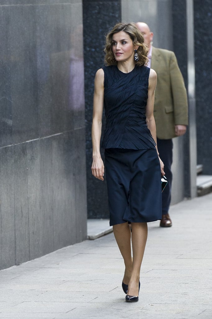 Queen Letizia Wearing a Navy Outfit May 2016