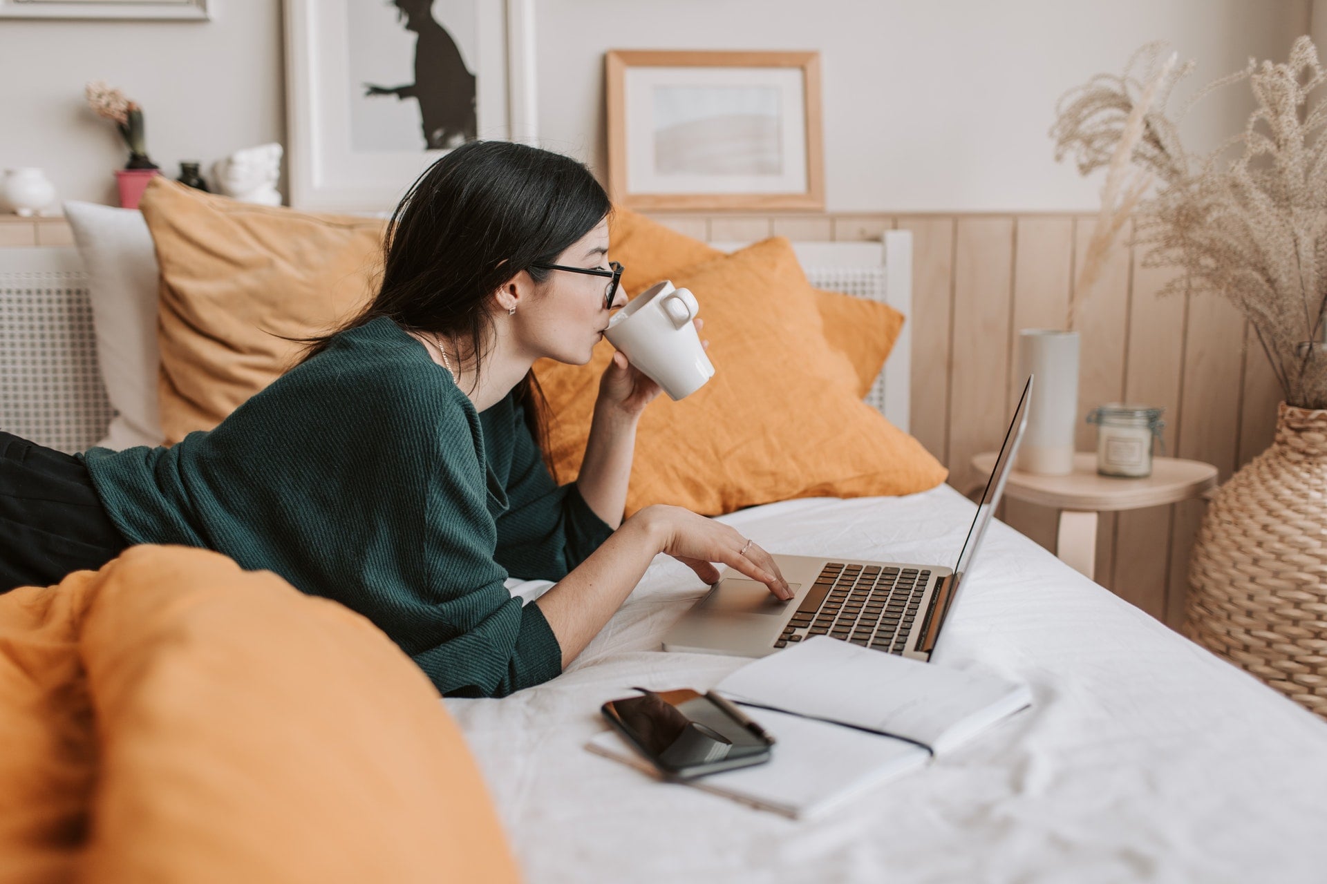 Get Out Of Bed 7 Tips To Succeed In Your Online Classes This Fall Popsugar Smart Living Photo 3