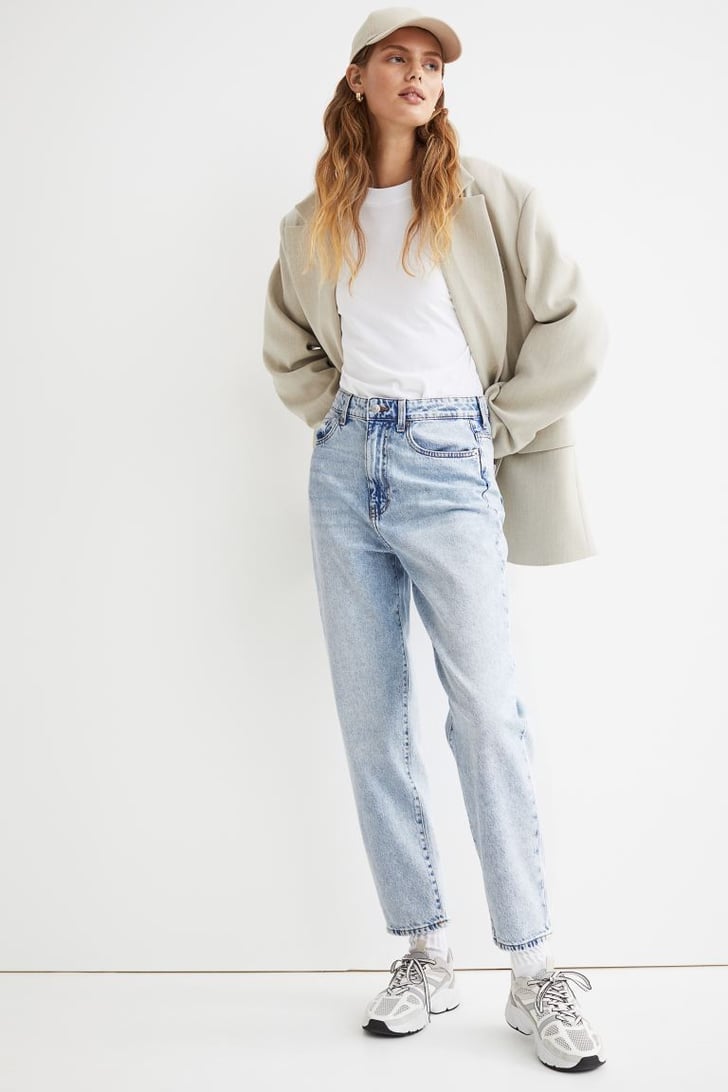 complicaties hoesten Portiek The Nostalgic Favorite: H&M Mom Loose-fit Ultra High Jeans | 15 Cute Basics  You Need in Your Closet, All Under $40 From H&M | POPSUGAR Fashion Photo 11