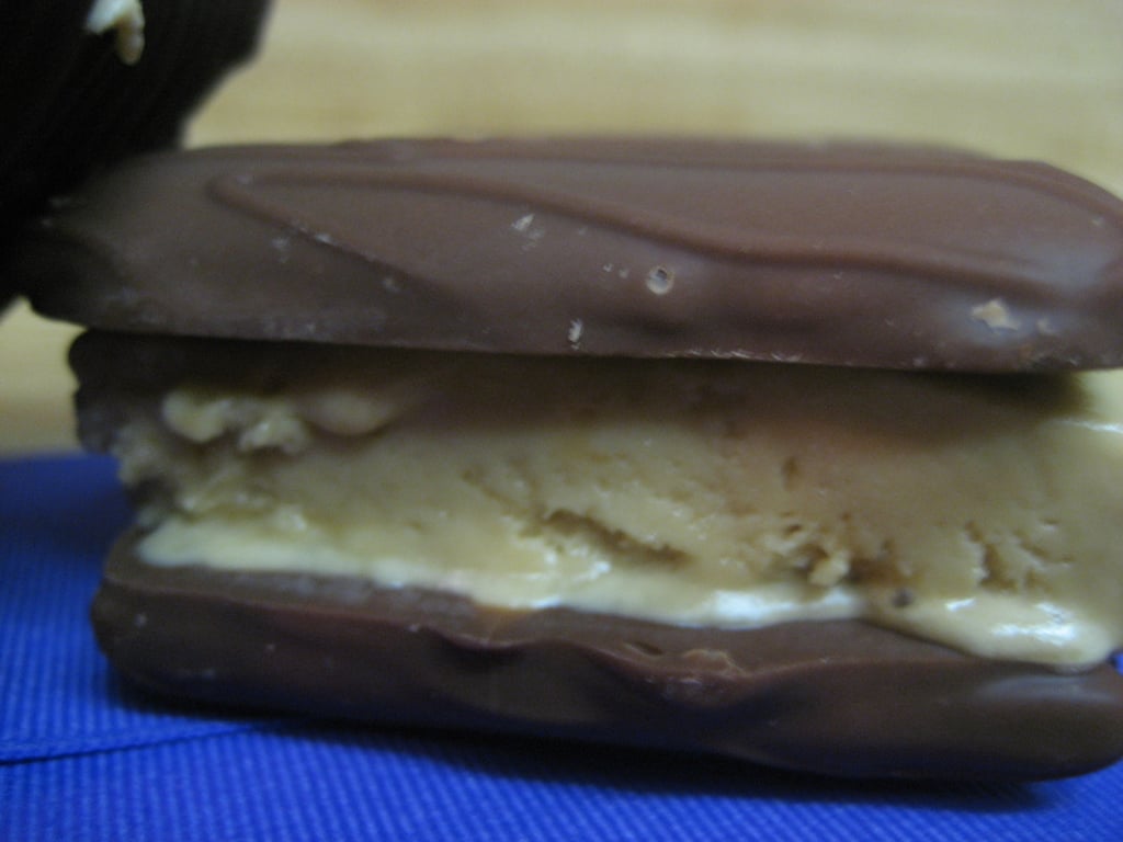 Dulce De Leche Ice Cream And Choco Covered Graham Cracker Sandwiches Photo 42 