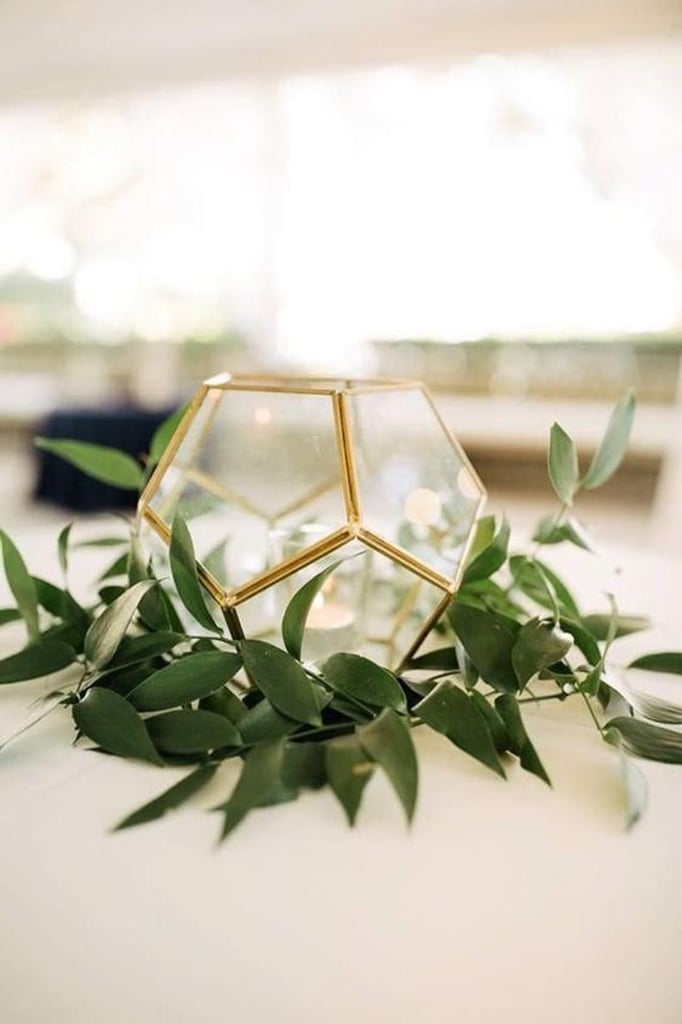 Geometric Centrepieces