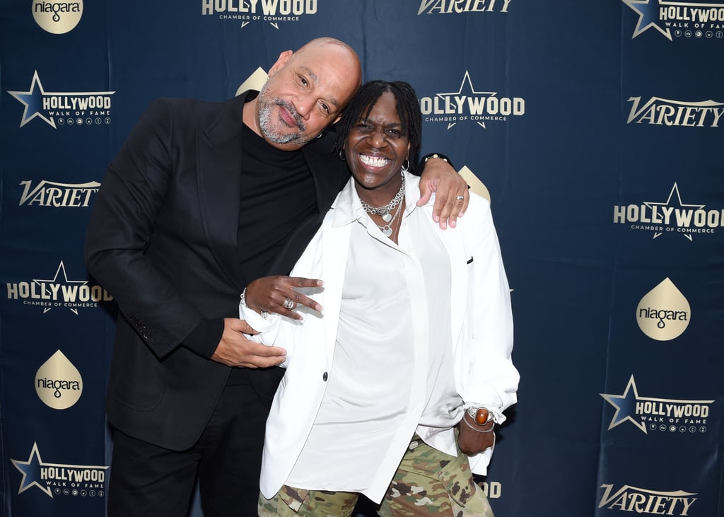 Tupac Shakur接收明星在好莱坞星光大道