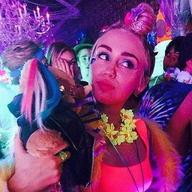 Miley Cyrus S Birthday Party 2014 Pictures Popsugar Celebrity