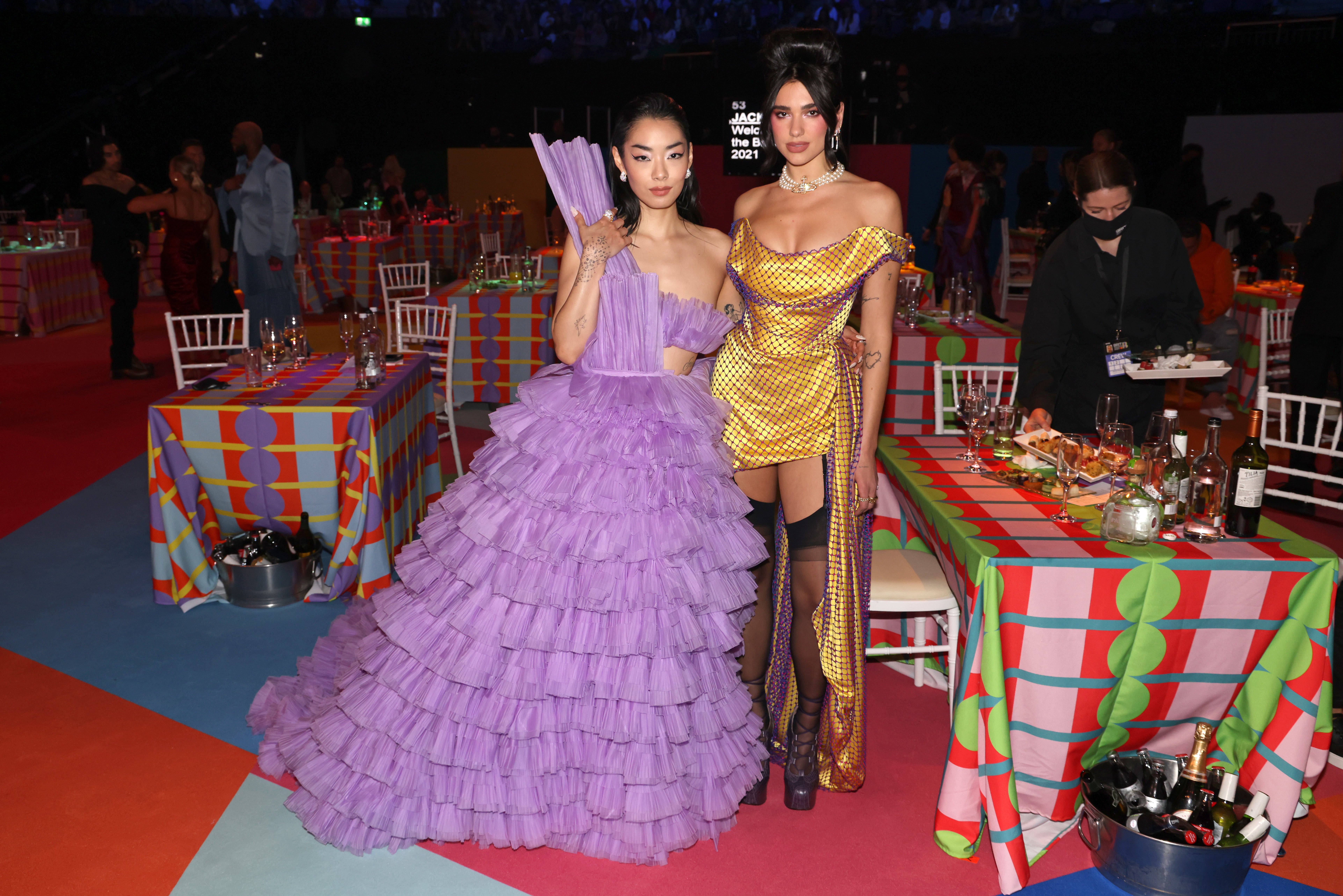 rina sawayama purple dress Rina sawayama hair