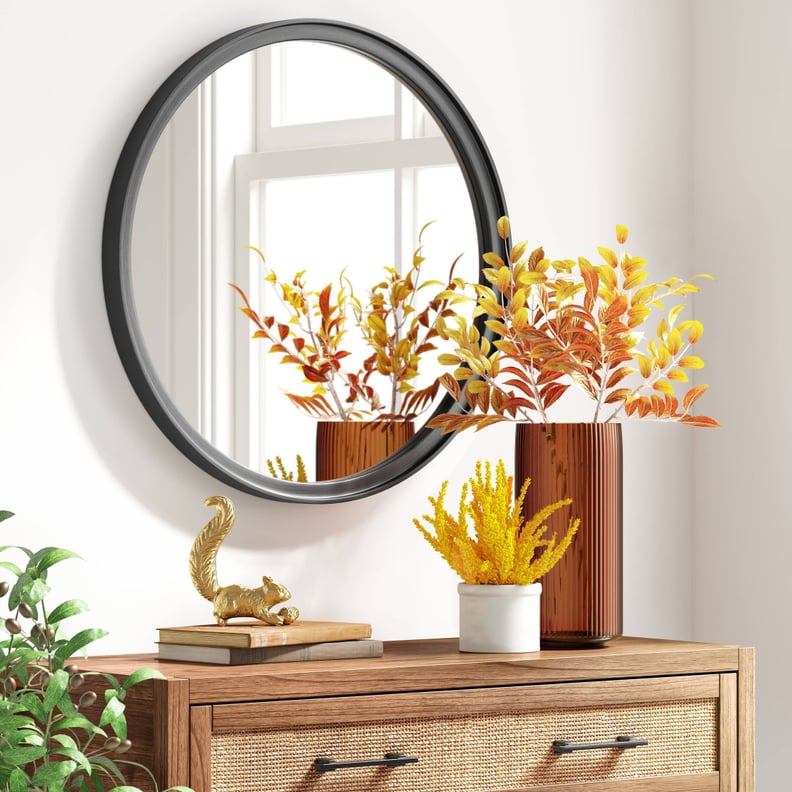 Mirrored Marvel: Classic Wood Round Mirror Natural