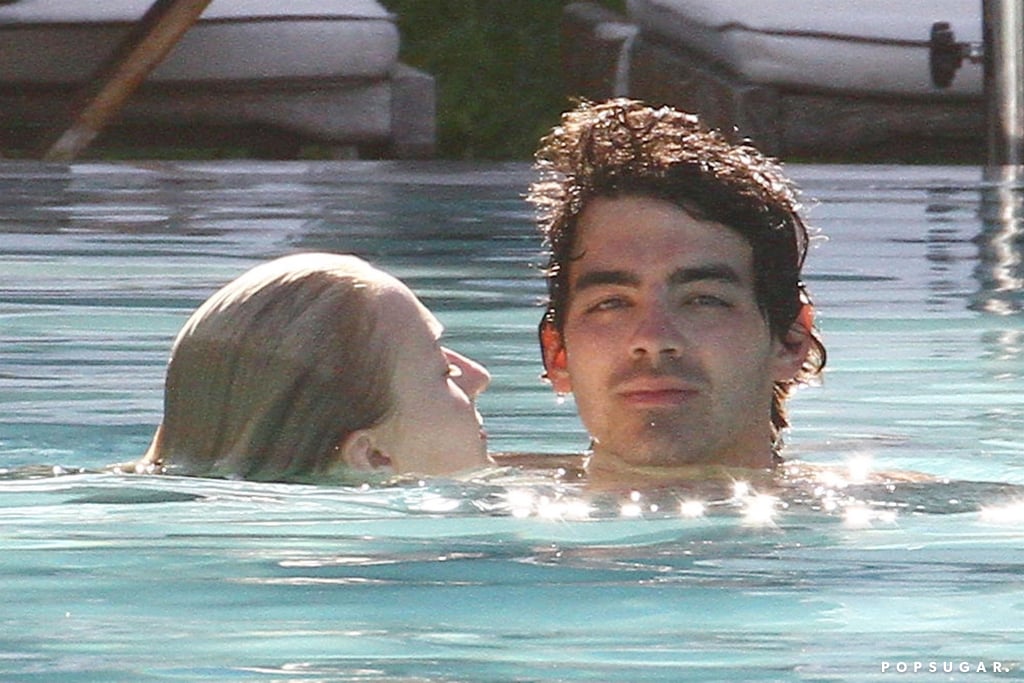 Joe Jonas and Sophie Turner Kissing in Miami August 2018