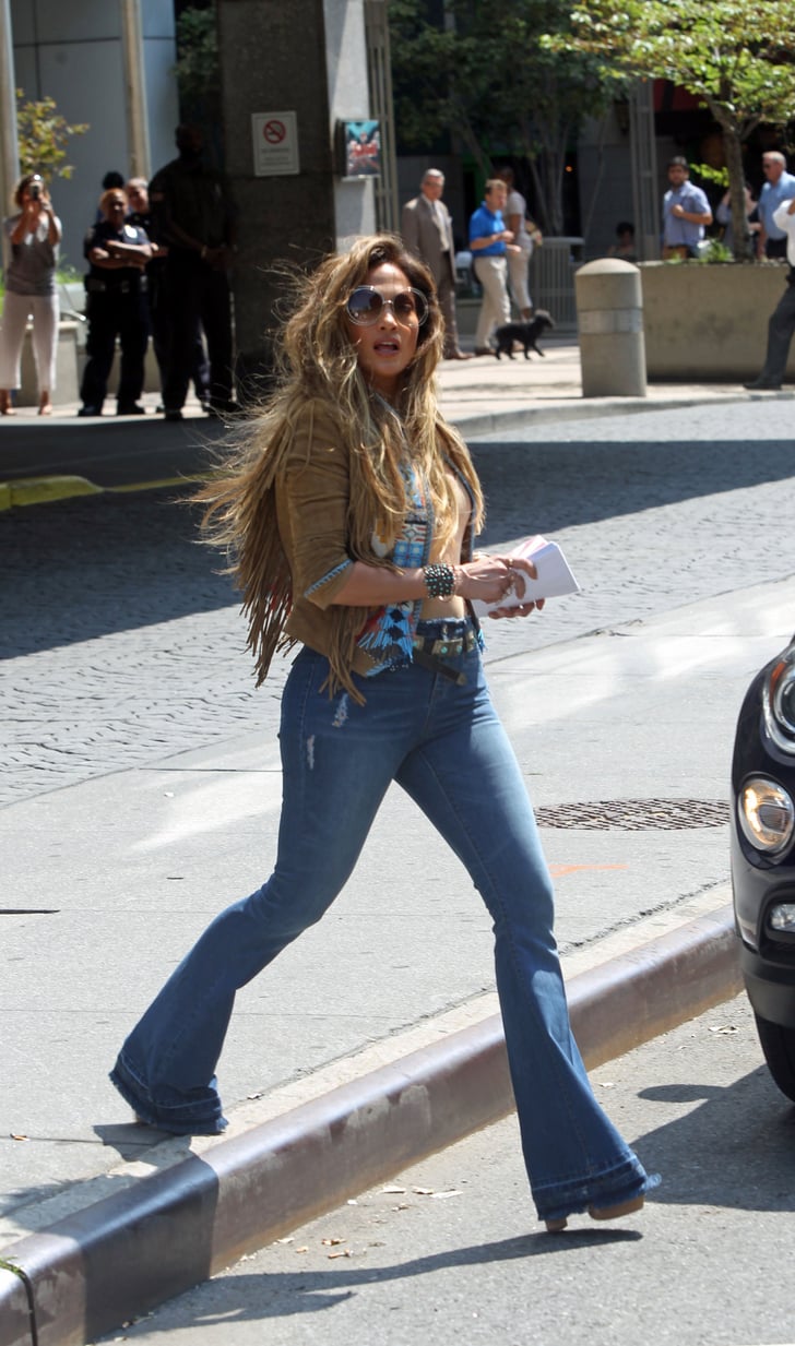 rechter helling bouwen Jennifer Lopez Wearing Flare Jeans in New York | POPSUGAR Fashion