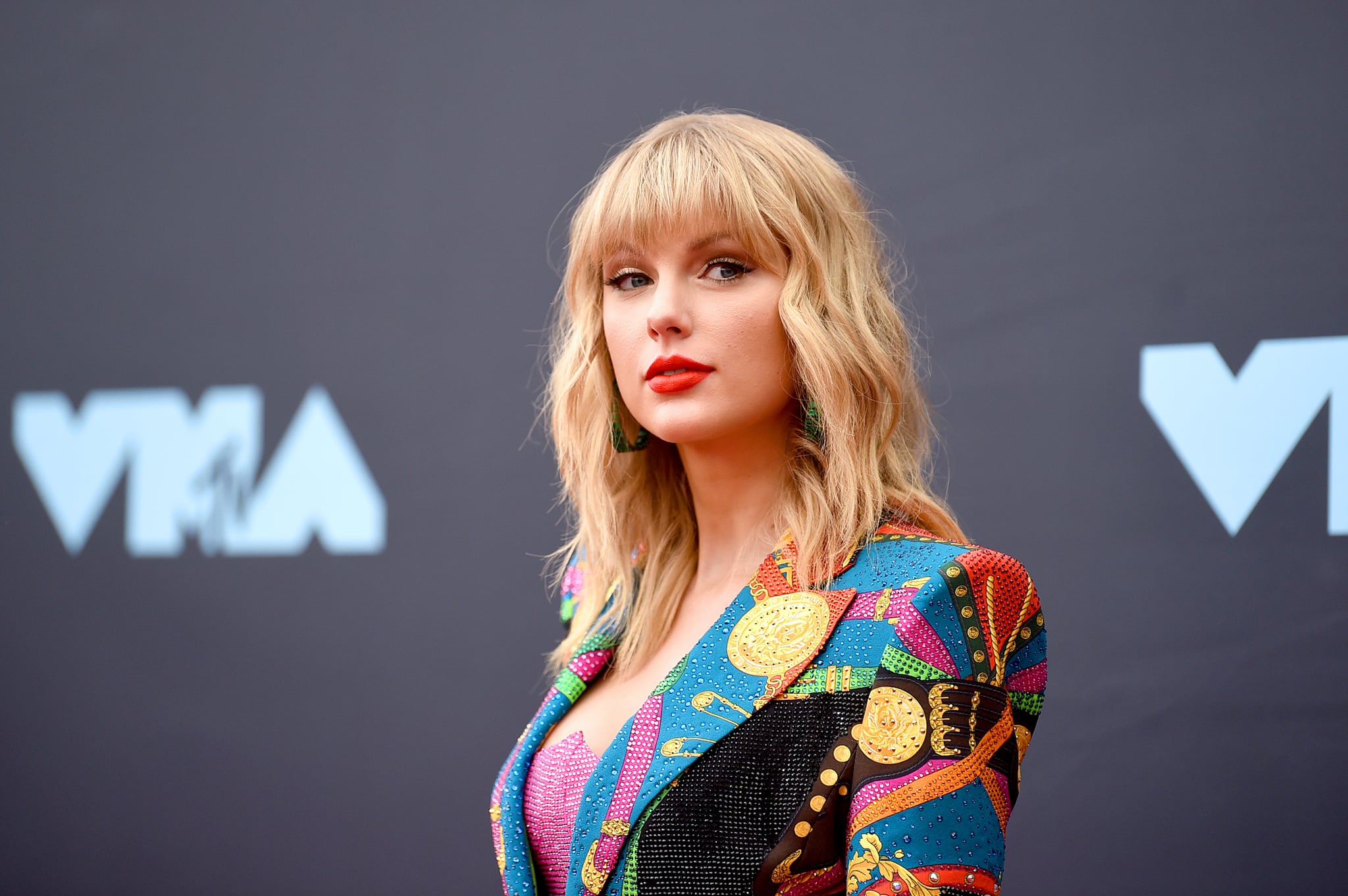 NEWARK, NEW JERSEY - AUGUST 26: Taylor Swift attends the 2019 MTV Video Music Awards at Prudential Centre on August 26, 2019 in Newark, New Jersey. (Photo by Jamie McCarthy/Getty Images for MTV)