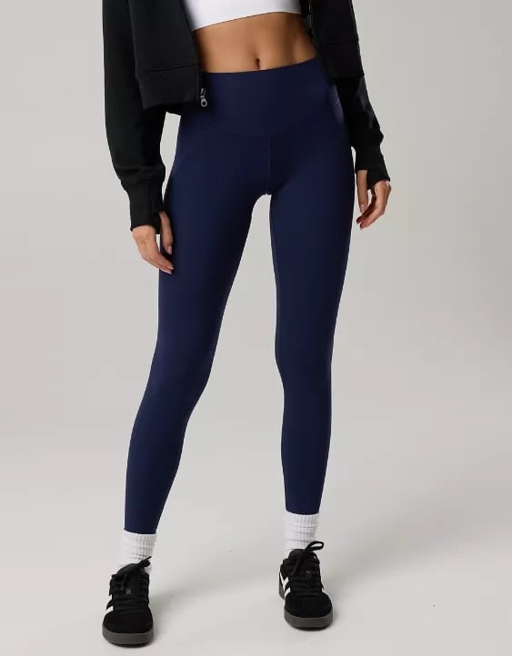 A Solid Pair of Butt-Lifting Leggings