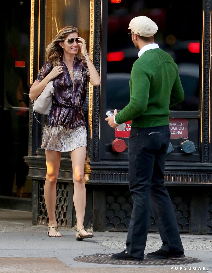 Gisele Bundchen And Tom Brady Kissing In Nyc Pictures Popsugar Celebrity Photo 2 7146