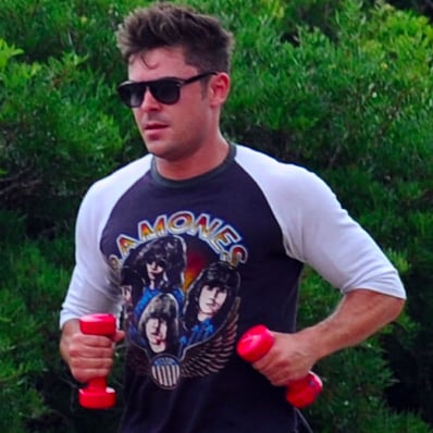 Zac Efron Working Out in Italy | Pictures