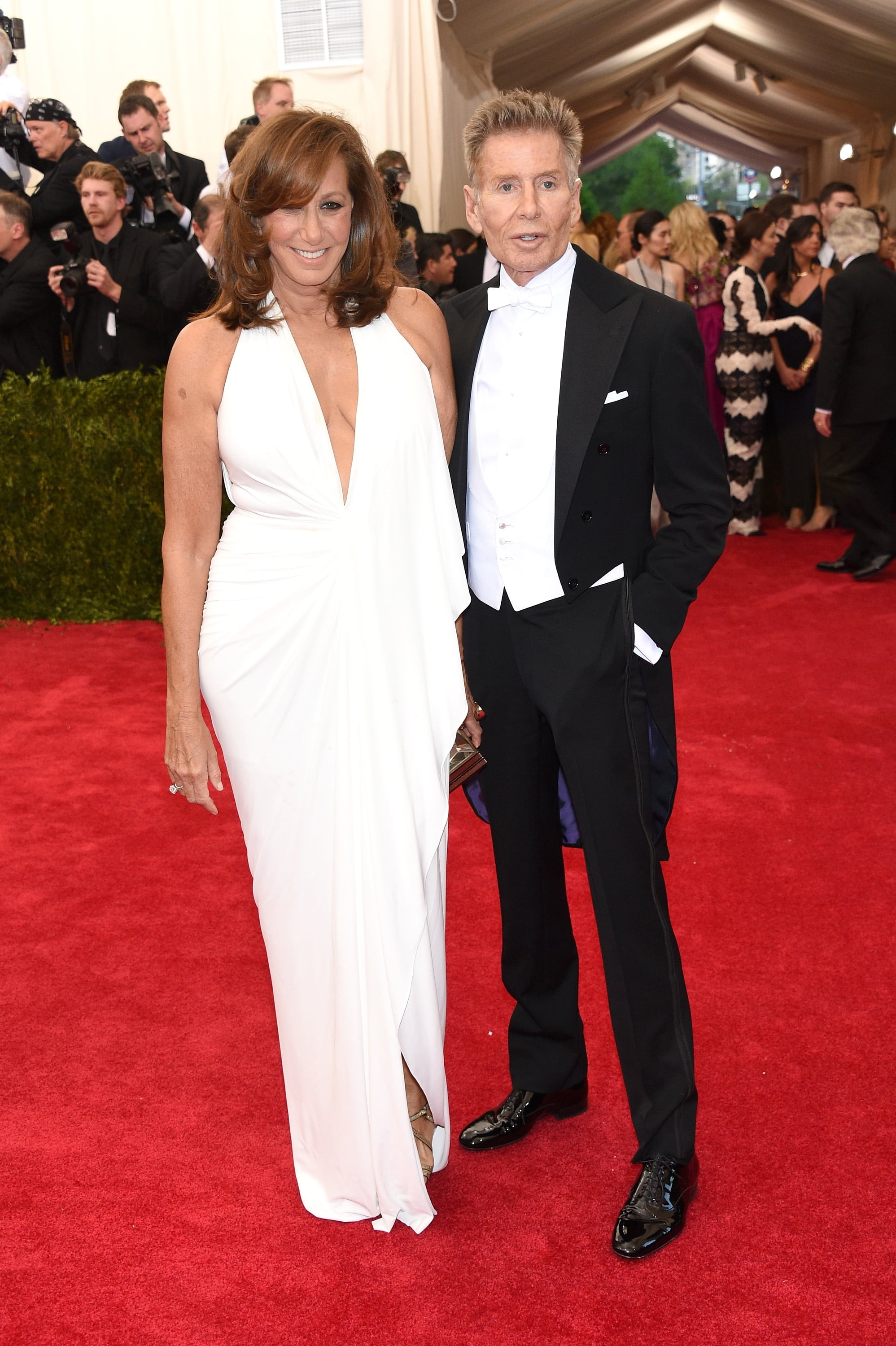 Donna Karan and Calvin Klein, Get a Load of All the Glamour on the Met  Gala Red Carpet!