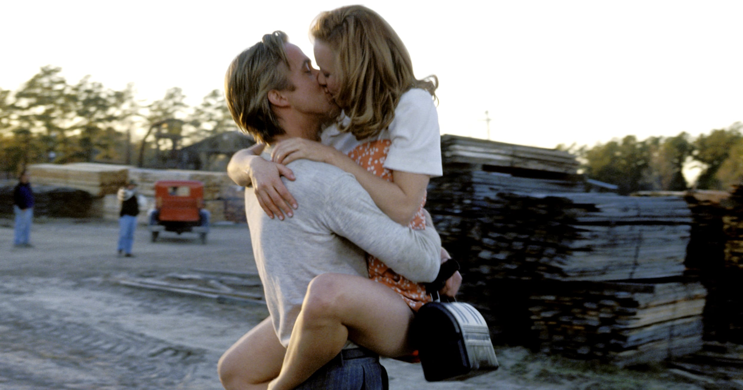 Он сильно ее захотел. Милые цитаты для парня. Он сильно ее захотел. Он обнимает ее. Цитаты про любимого мужчину.