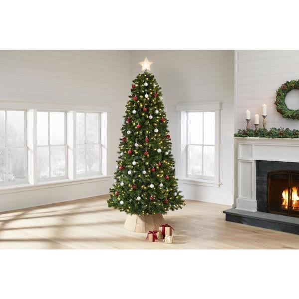 Home Accents Holiday 7.5 ft Wesley Long Needle Pine LED Pre-Lit Artificial Christmas Tree