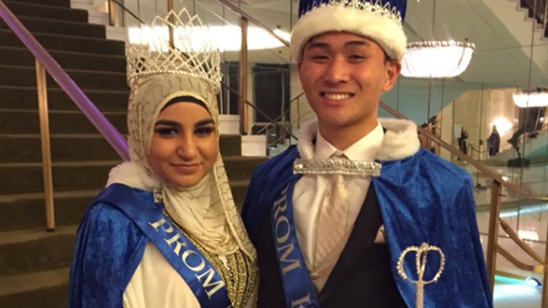 Muslim Teen Wins Prom Queen (Video) | PS News