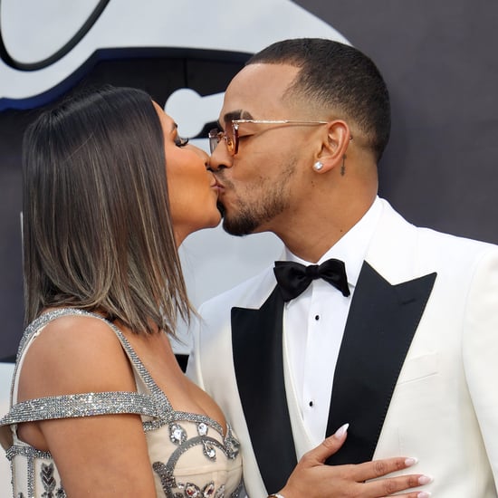 Ozuna and His Wife Kiss on the Latin Grammys Red Carpet