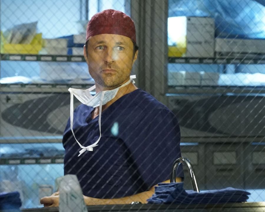 Things Heat Up Between Meredith and Dr. Riggs