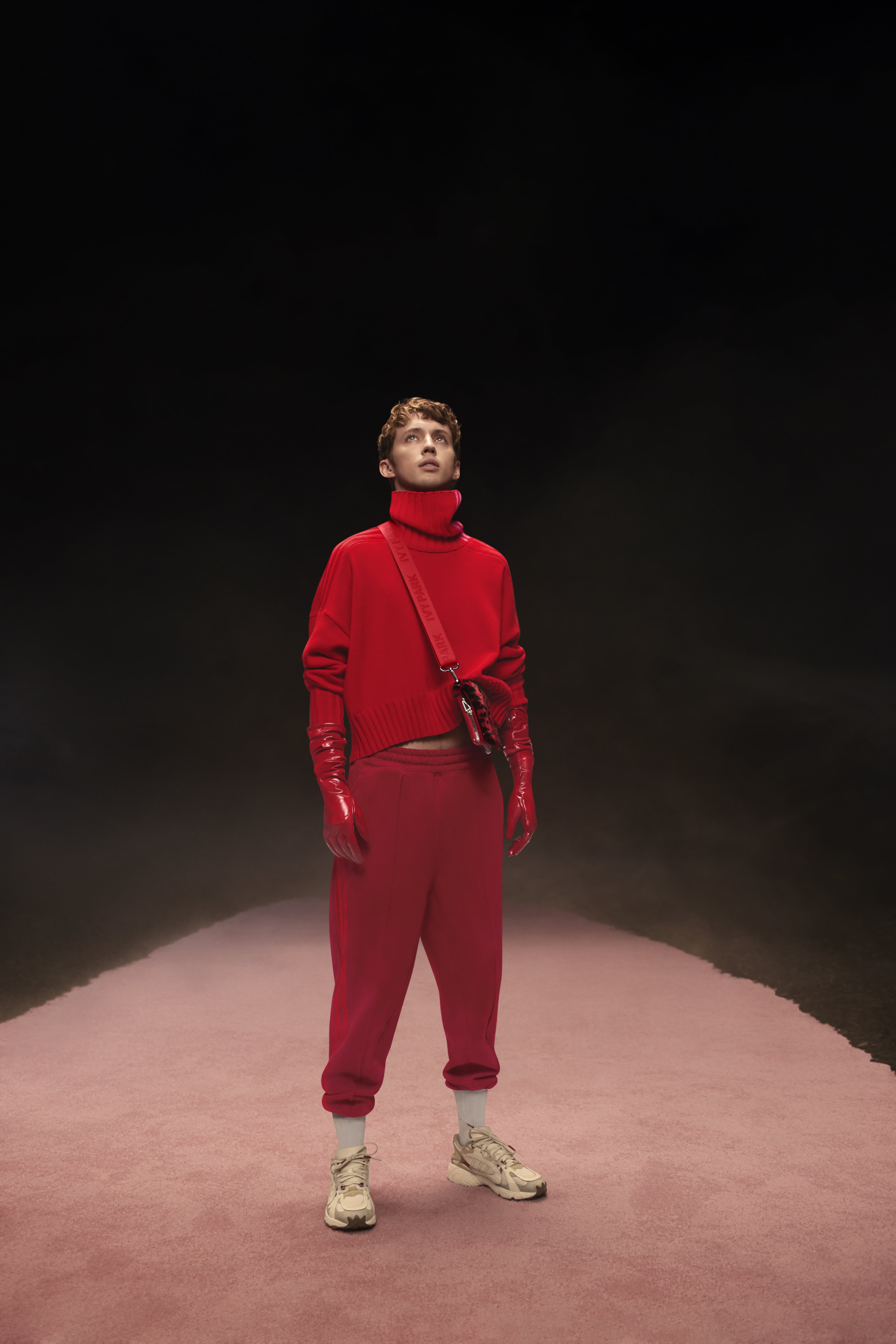 Shop Ivy Park's New Ivy Heart Valentine's Day Collection | POPSUGAR Fashion