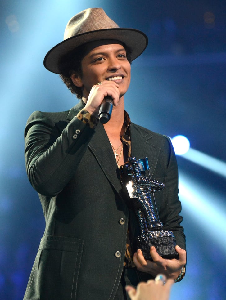 Sexy Bruno Mars Pictures | POPSUGAR Celebrity Photo 5