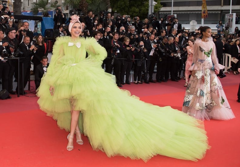 deepika padukone green dress Bollywood actress Deepika padukone in green traditional dress
