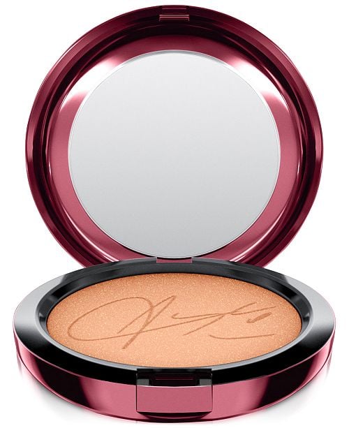 MAC Aaliyah Bronzing Powder Beauty