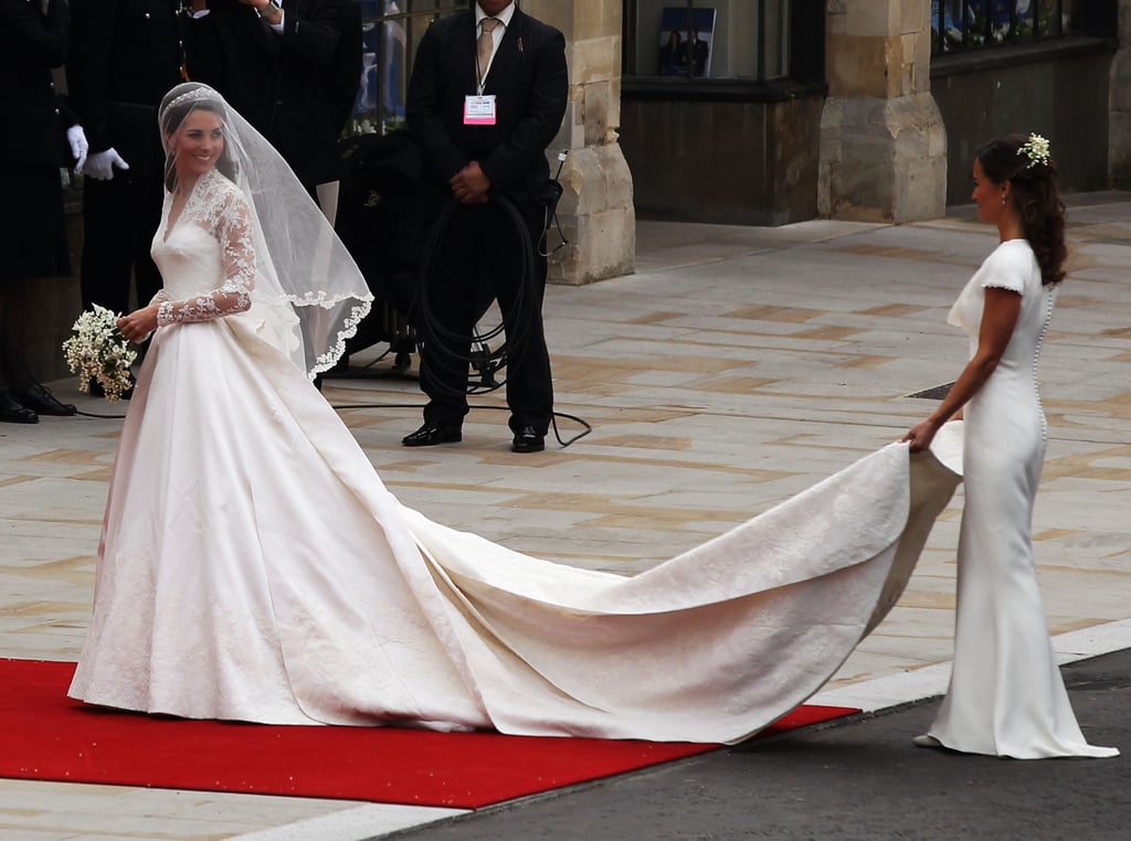 Pippa Middleton S Wedding Dress Popsugar Fashion Middle East