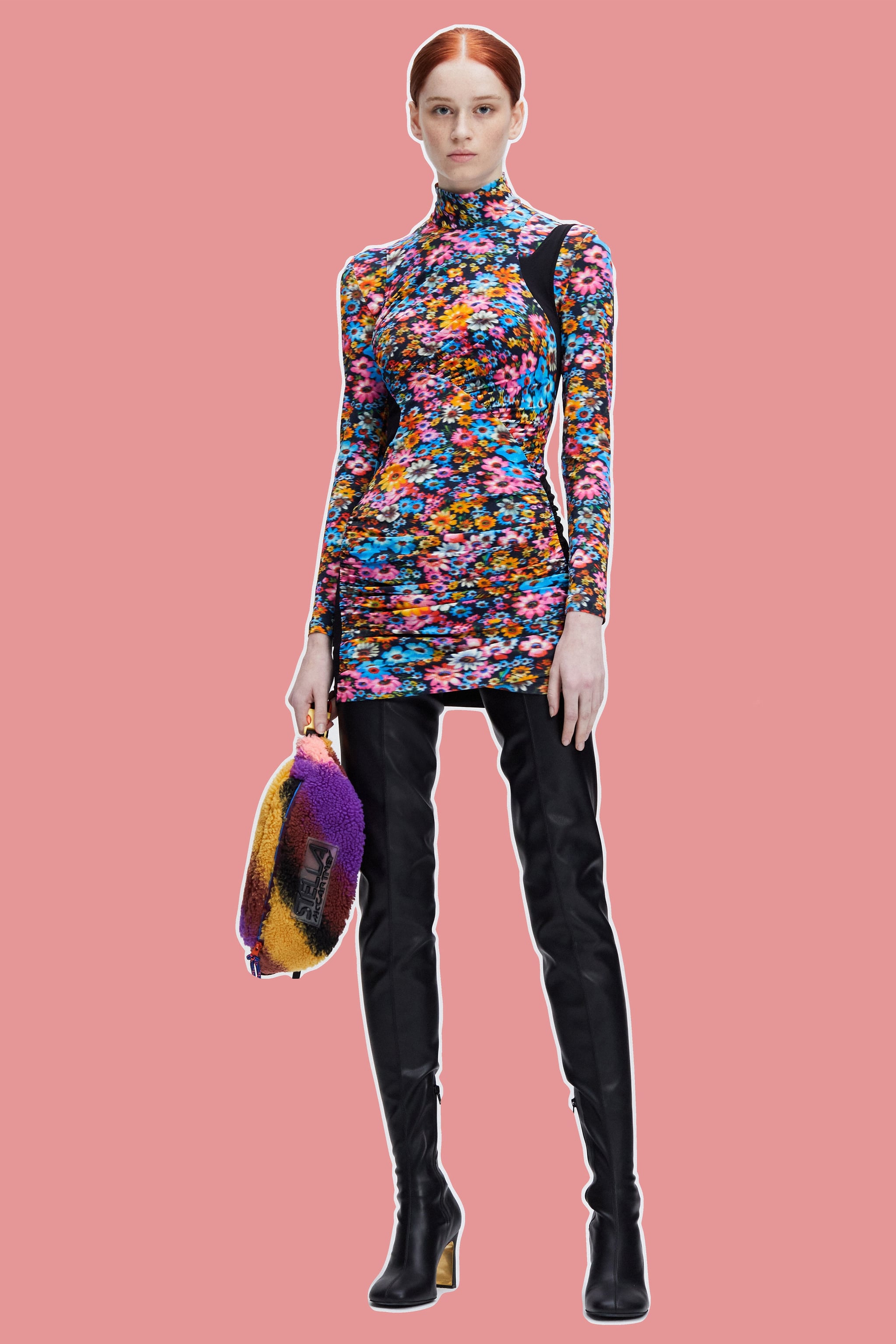 A bag from the Stella McCartney pre autumn 2021 collection. 7