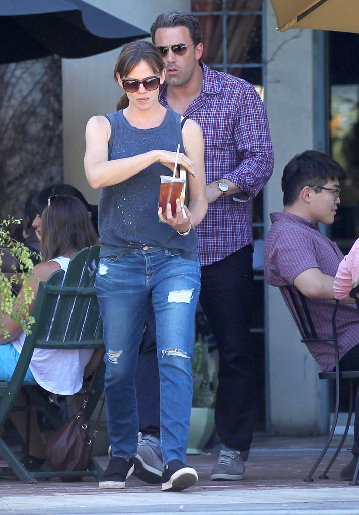 Jennifer Garner and Ben Affleck grabbed some cold beverages in LA's Brentwood area on Sunday.