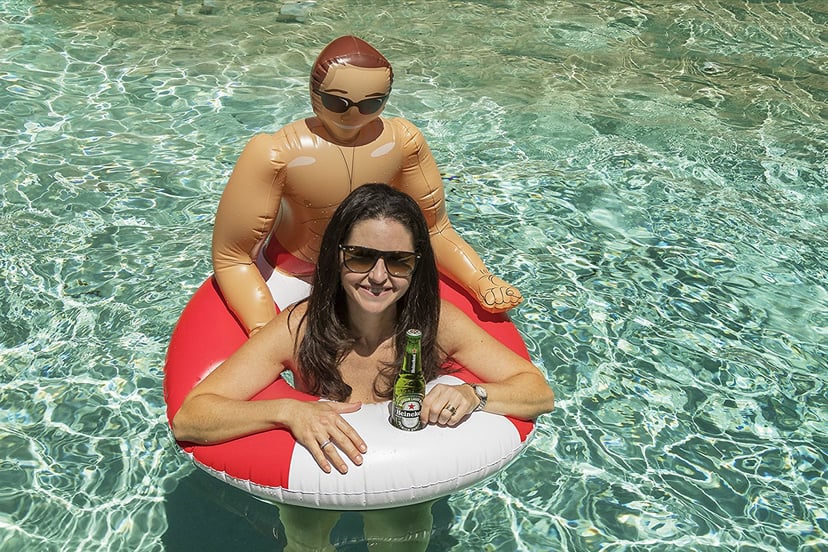 Inflatable shop pool hunk
