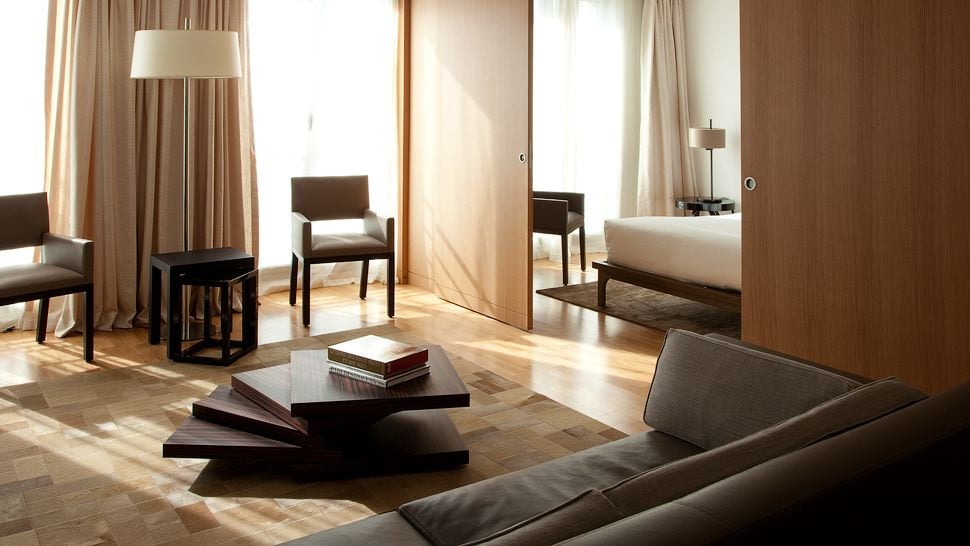 Paris Hotel Kim Kardashian Was Staying at During Robbery