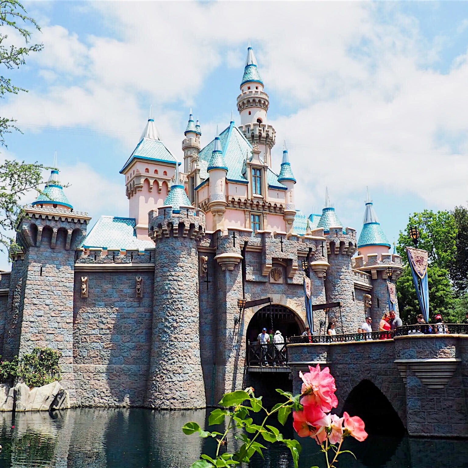 When Is The Best Time To Go To Disneyland In 2019 Popsugar Family