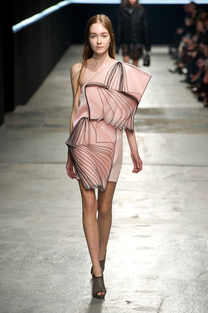 Christopher Kane Fall 2014 | Christopher Kane Fall 2014 Runway Show ...