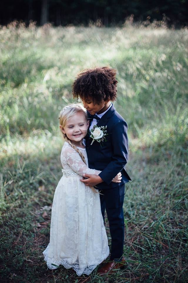 Moms Do a Wedding Photo Shoot With Kids