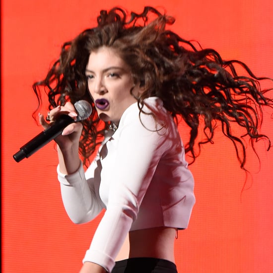 Lorde Dancing at the American Music Awards 2014 | GIFs
