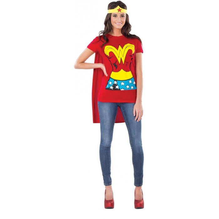 Wonder Woman T-Shirt With Cape