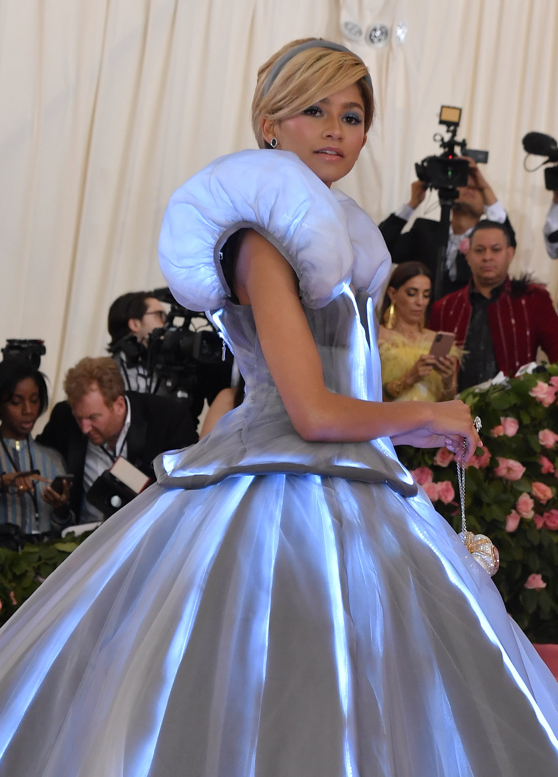Zendaya s Cinderella Dress at the 2019 Met Gala POPSUGAR Fashion