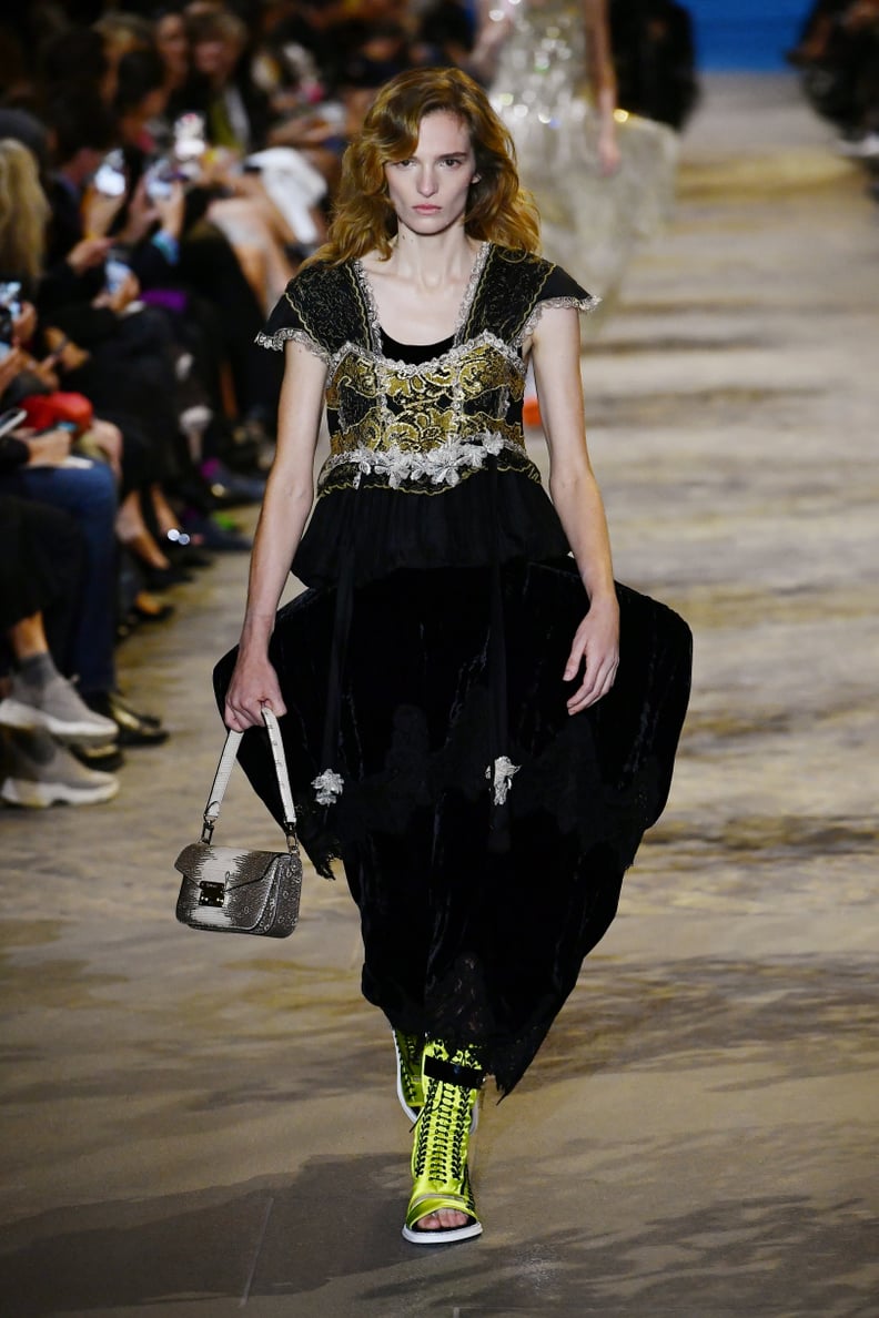 Louis Vuitton Spring 2022 Look 2