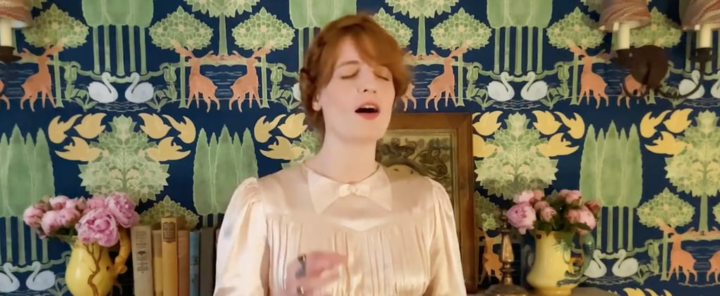 Florence Welch's Dress During A Moment With the Met