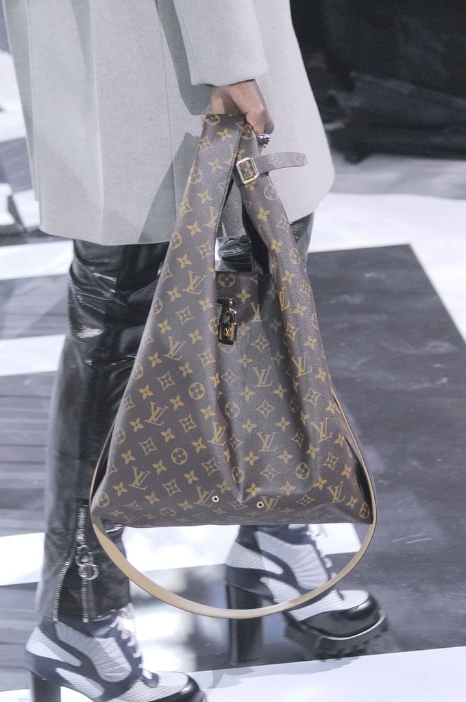 Louis Vuitton Fall 2016 | Best Runway Bags at Paris Fashion Week Fall ...